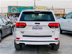 جیپ گراند شیرۆکی